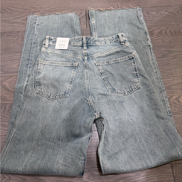 Zara Women’s Wide Leg jeans, BNWT, size 2 - Picture 2 of 6